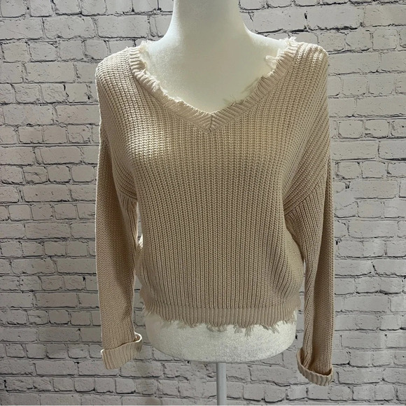 JESSICA SIMPSON Frayed Crop Sweater Cream Color Juniors XS - Picture 1 of 8